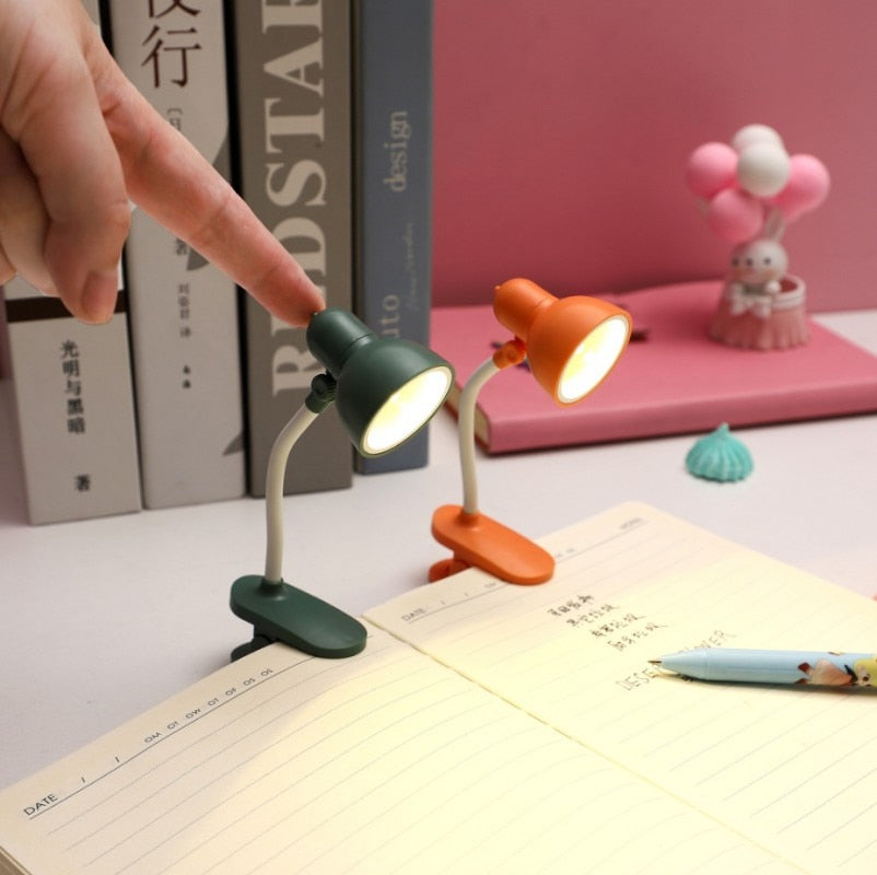Clip Book Light with Button Battery